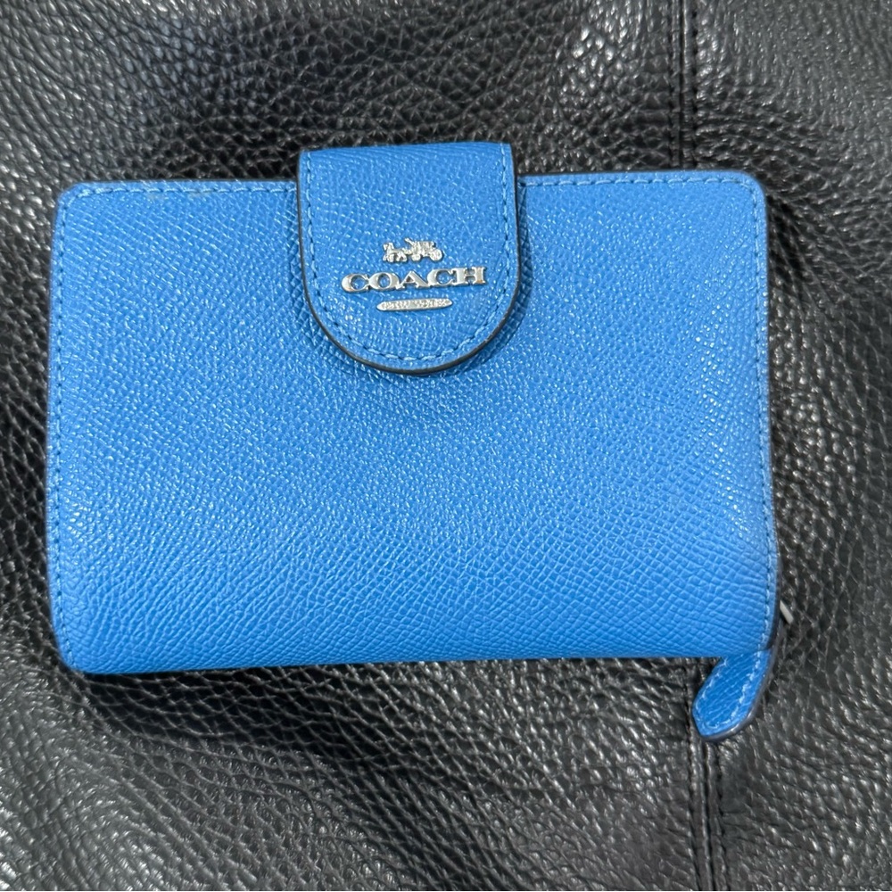 Coach Vivid Blue Leather small trifold Wallet
